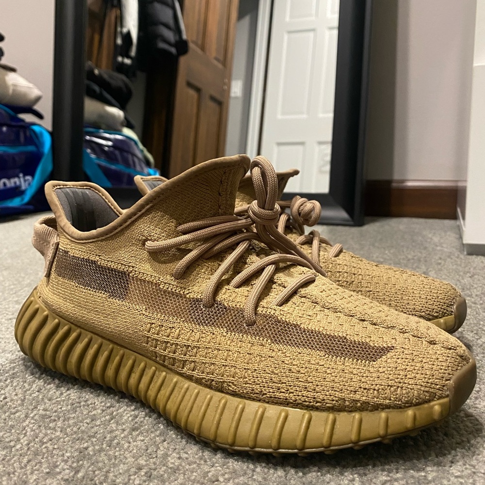 yeezys